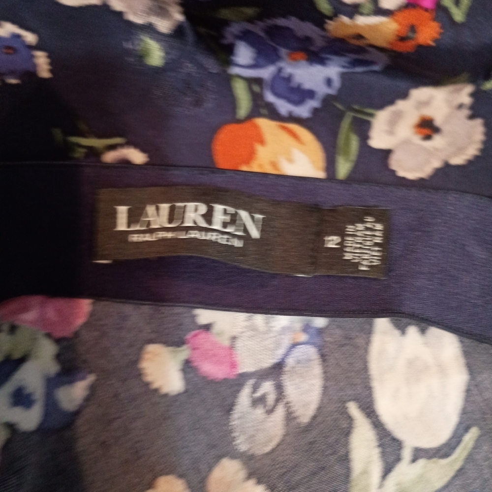 Lauren RL -Floral Navy Print Women's Skirt - Size 12 - Picture 4 of 4
